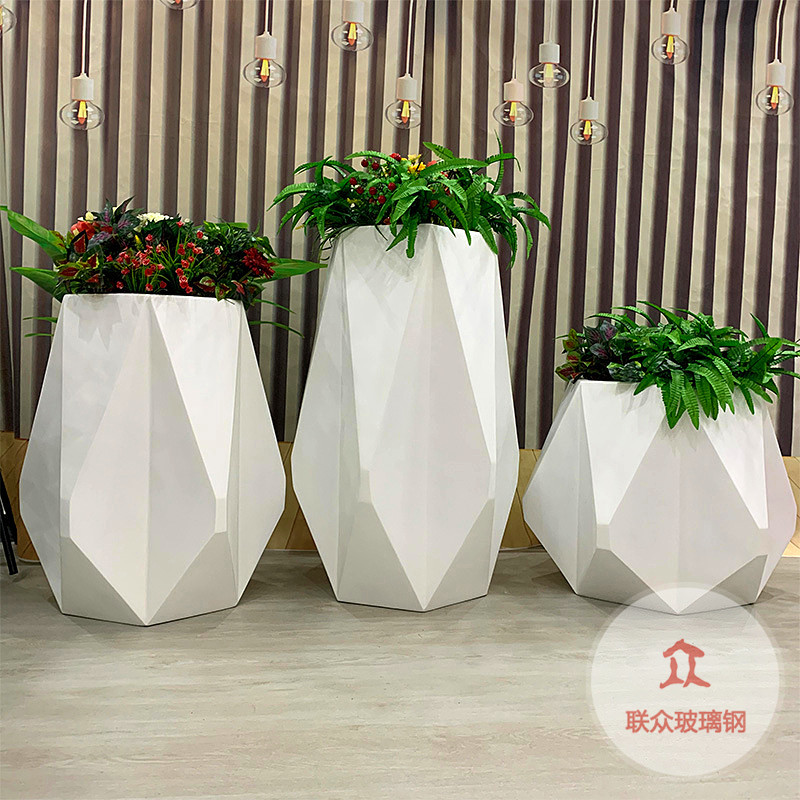 玻璃鋼商場座椅帶仿木紋花盆安徽合肥商場個(gè)性定制
