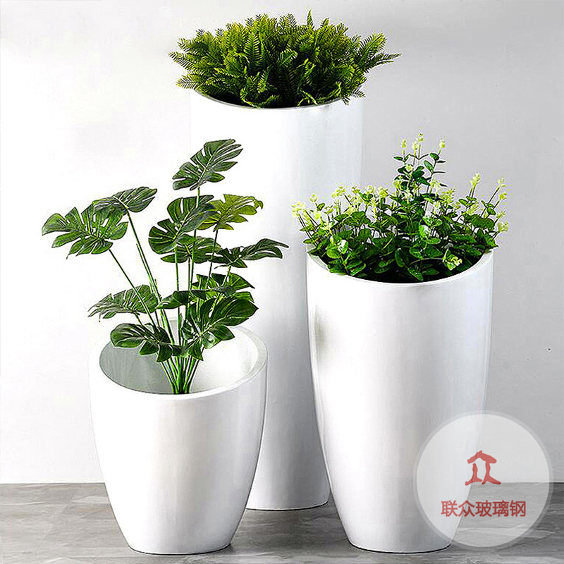 怎么樣才能做出高品質(zhì)的玻璃鋼家具呢？